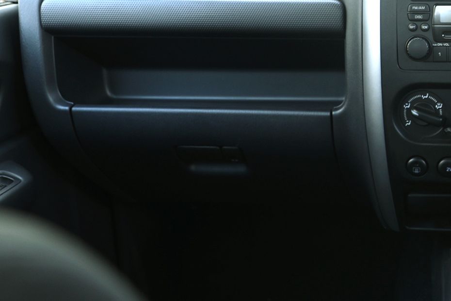 Glove Box Suzuki Jimny (2017-2018) Glove Box Suzuki Jimny (2017-2018)
