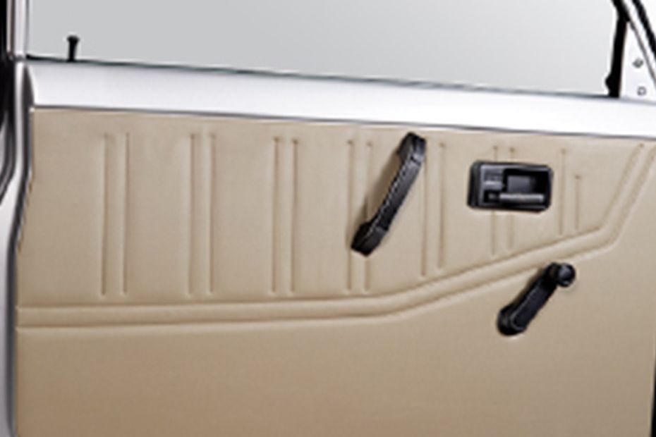Suzuki Carry (2017-2018) Drivers Side In Side Door Controls