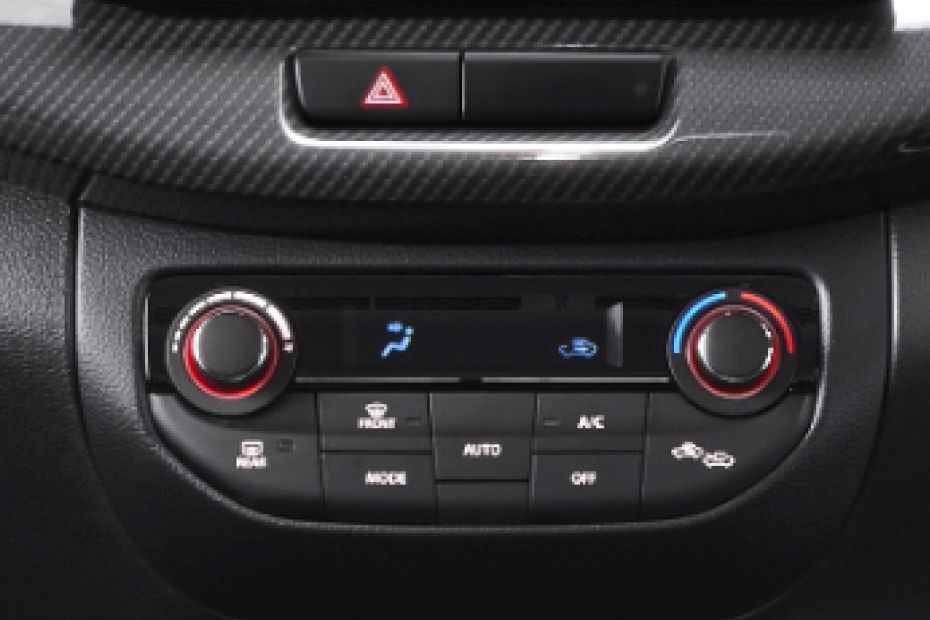Suzuki Ertiga Smart Hybrid Front Ac Controls