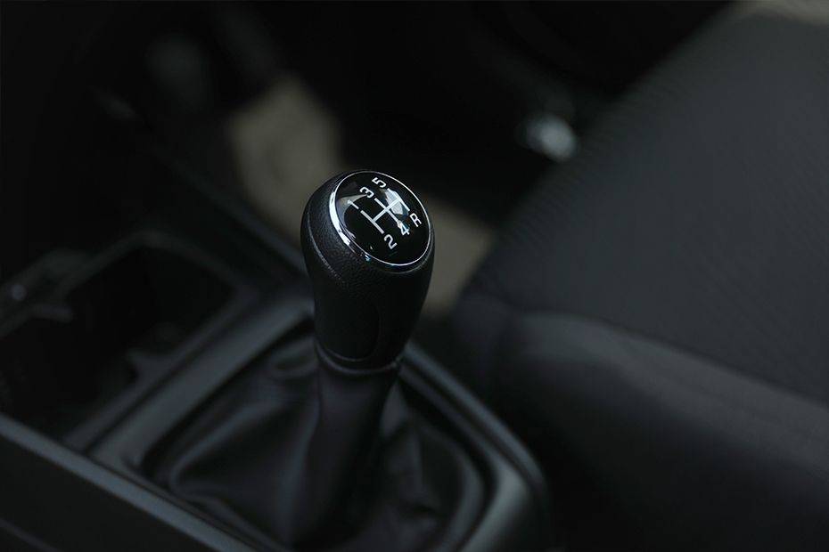 Tuas transmisi Ertiga Smart Hybrid Tuas transmisi Ertiga Smart Hybrid