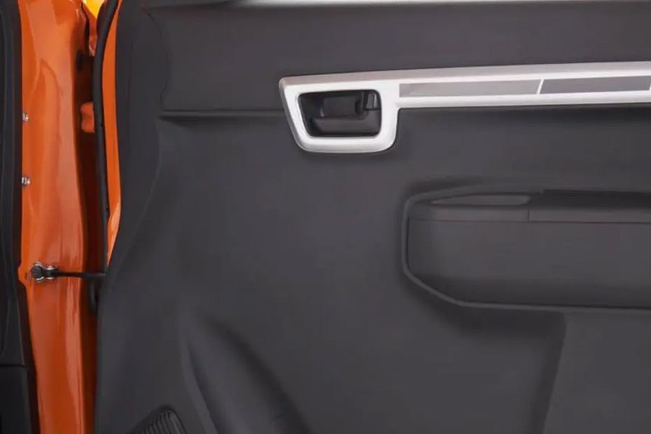 Suzuki S-Presso Door Handle Interior