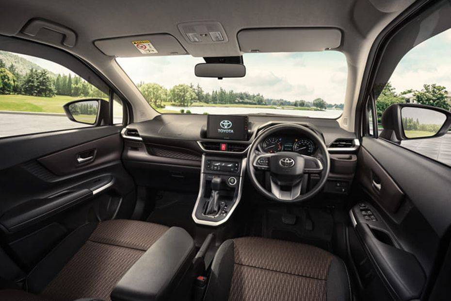 toyota avanza interior