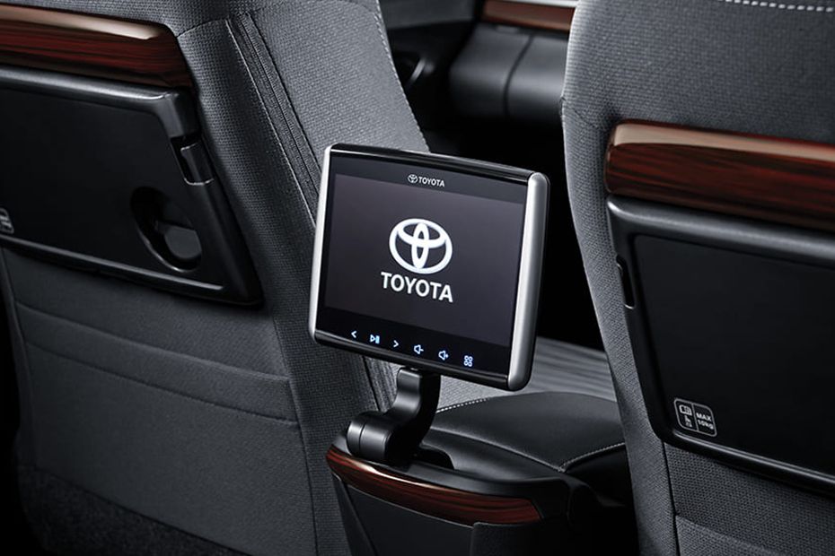 Rear Seat Entertainment of Toyota Venturer Rear Seat Entertainment of Toyota Venturer