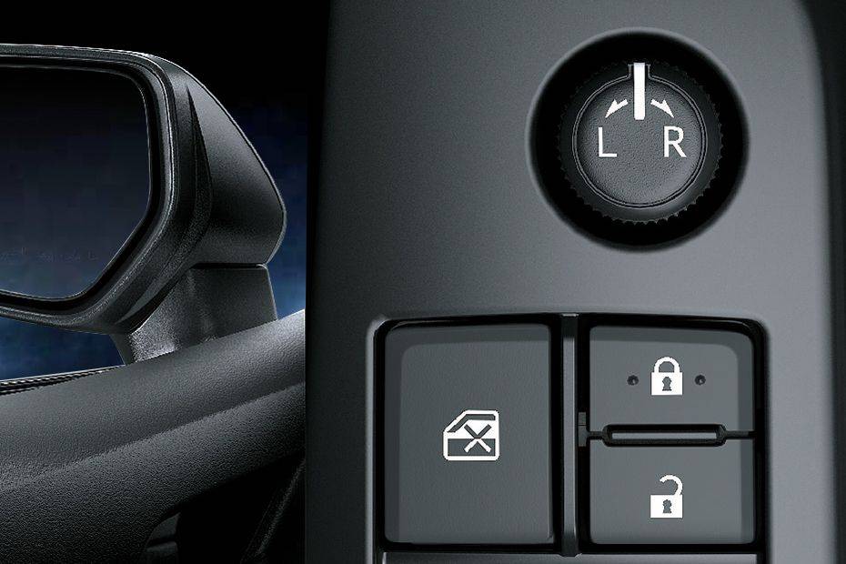 Toyota Camry Hybrid Drivers Side In Side Door Controls Toyota Camry Hybrid Drivers Side In Side Door Controls