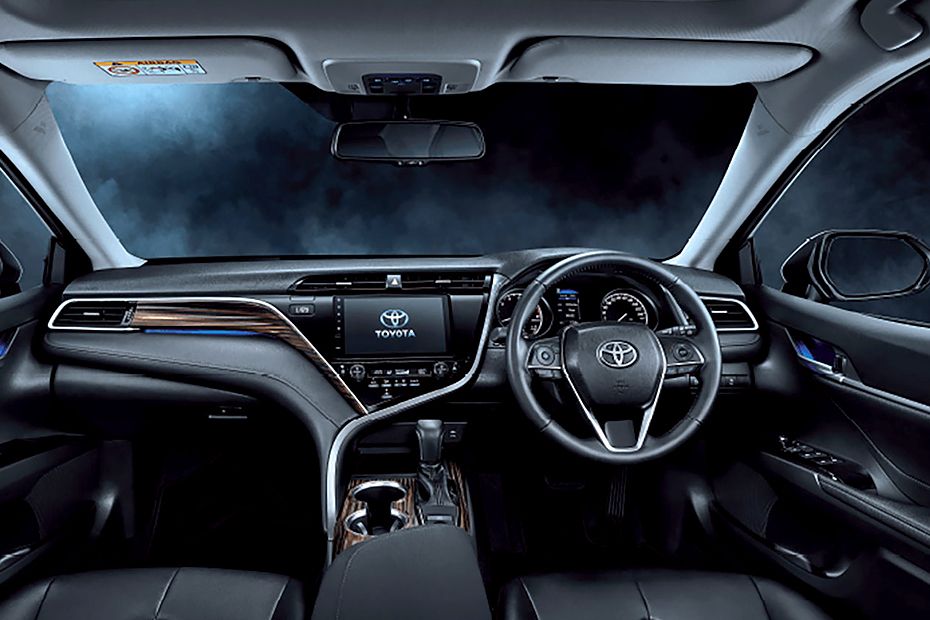 Gambar Toyota Camry 2024 Lihat Foto Interior & Eksterior Oto