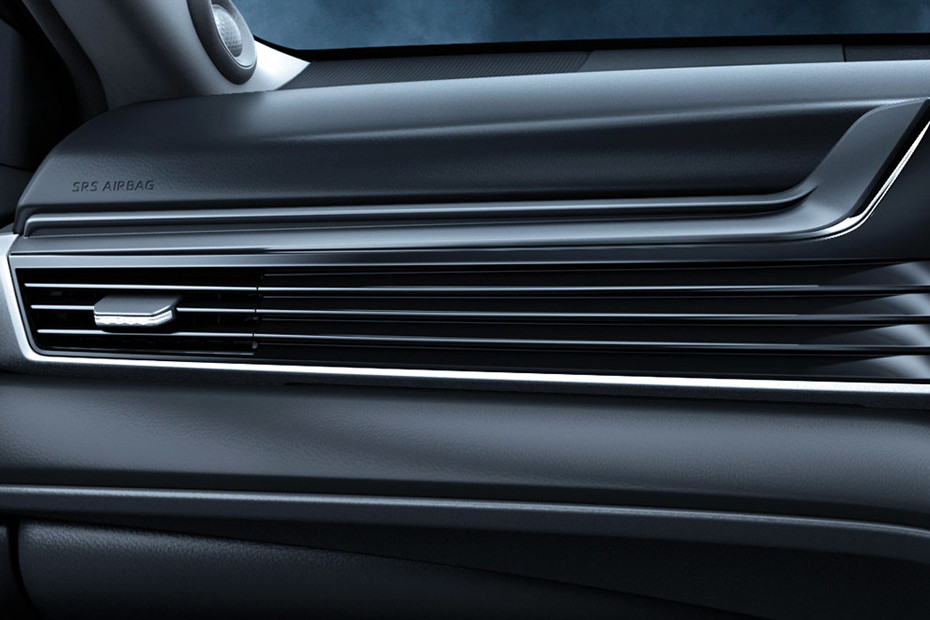 Ventilasi AC depan Camry