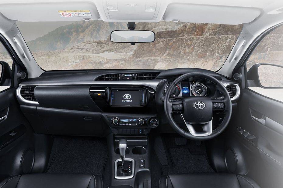 toyota hilux 2022 interior