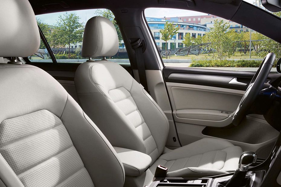 Kursi penumpang Golf 2018