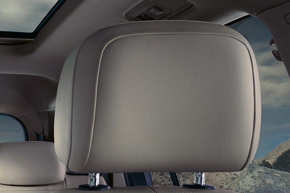 Head rese kursi depan Tiguan Allspace Head rese kursi depan Tiguan Allspace