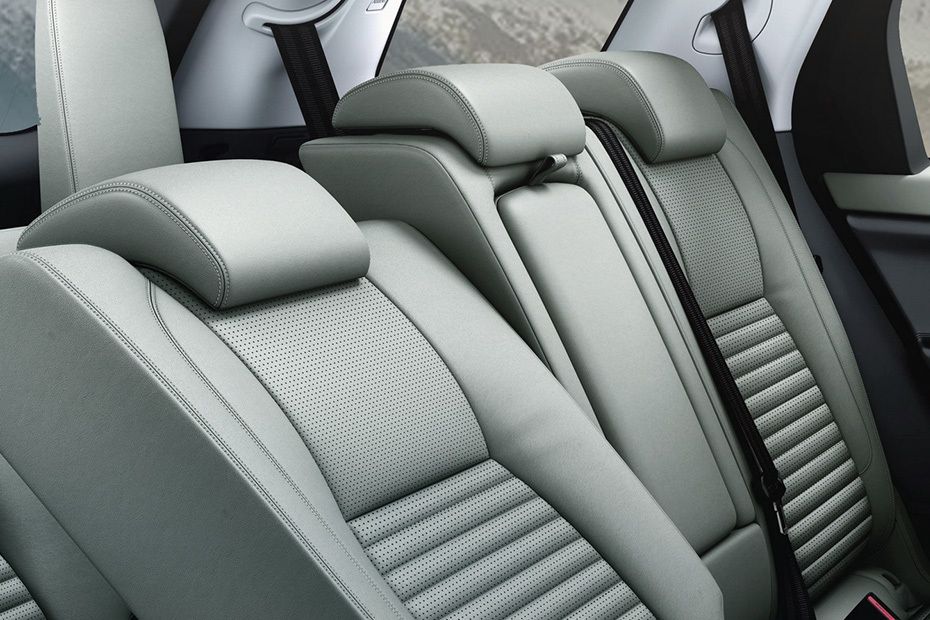 Headrest kursi belakang Discovery Sport Headrest kursi belakang Discovery Sport