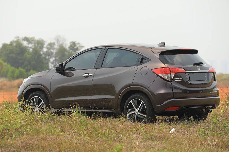 Honda HRV (2019-2021) Rear Cross Side View