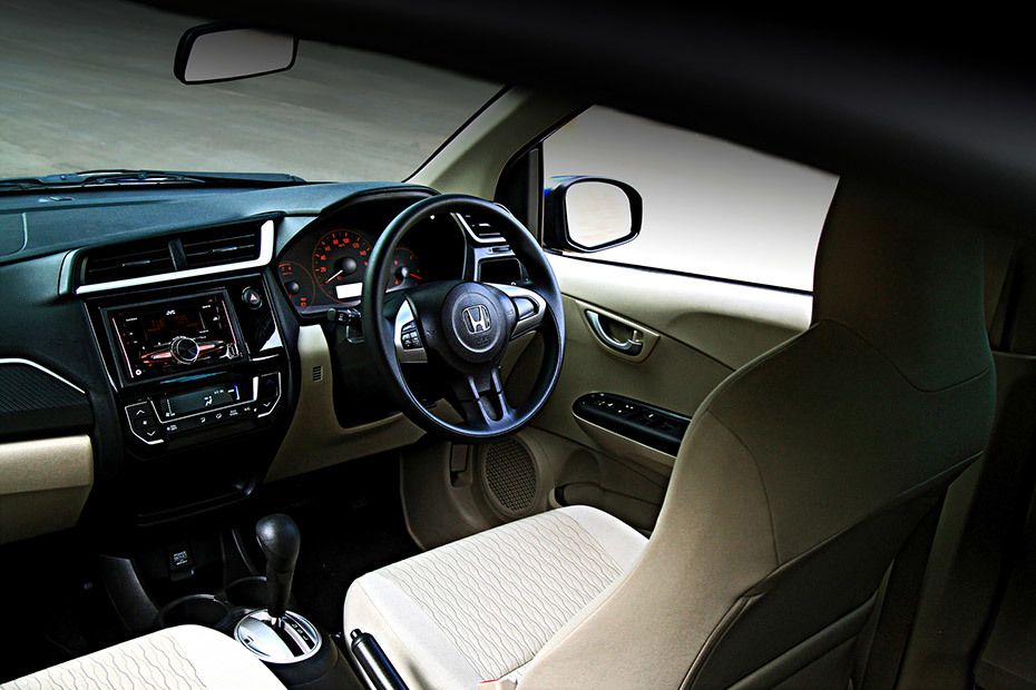 Dashboard Brio (2016-2018)