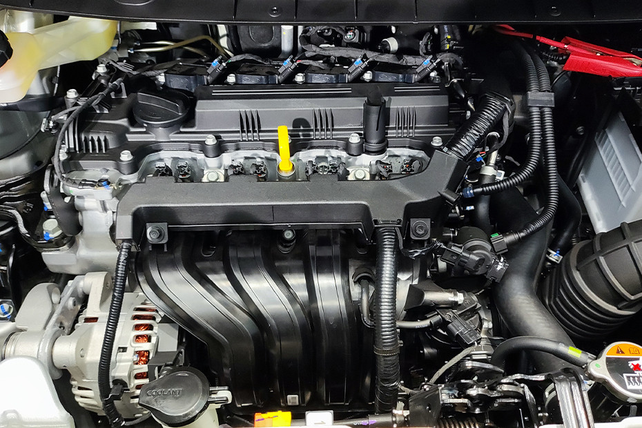 Hyundai Stargazer Cartenz Trunk Open Hyundai Stargazer Cartenz Trunk Open