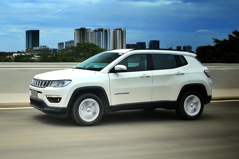 Jeep Compass Front Angle Low View