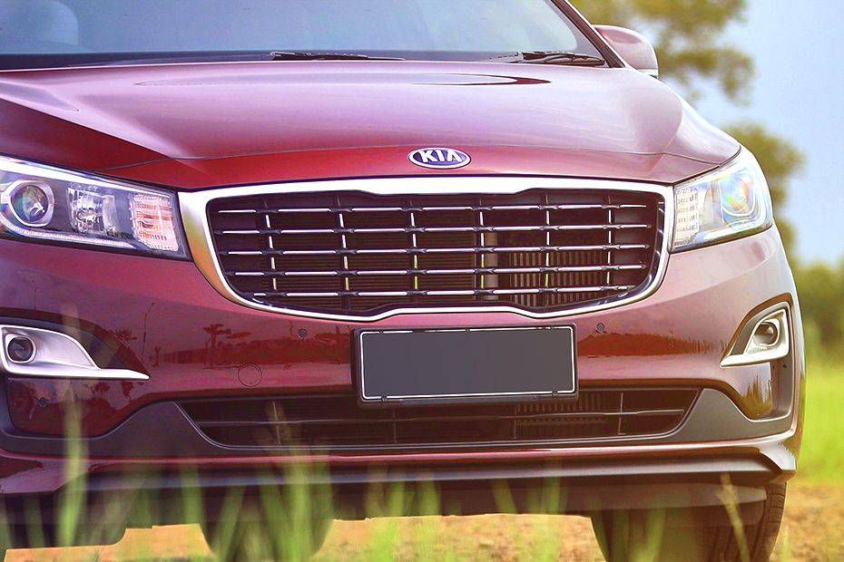 Tampak Grille Kia Grand Sedona Tampak Grille Kia Grand Sedona