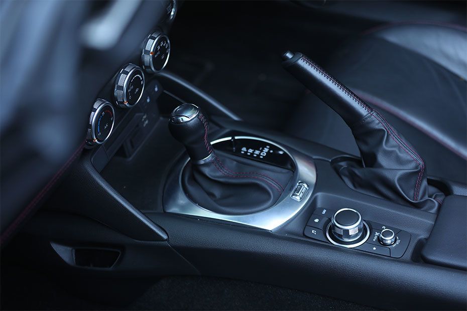 Tuas transmisi MX 5 RF Tuas transmisi MX 5 RF