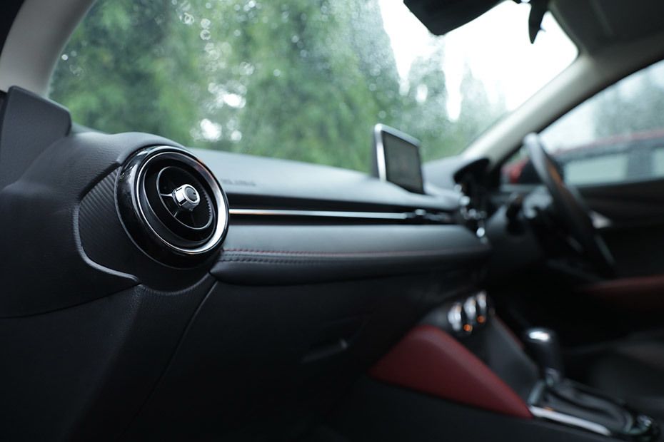 Mazda CX 3 (2017-2018) Front Side Ac Vents CX 3 (2017-2018) Front Side Ac Vents