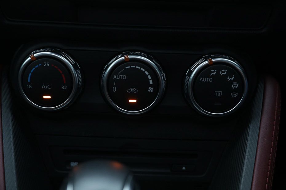 Mazda CX 3 (2017-2018) Front Ac Controls Front AC Controls of Mazda CX 3 (2017-2018)