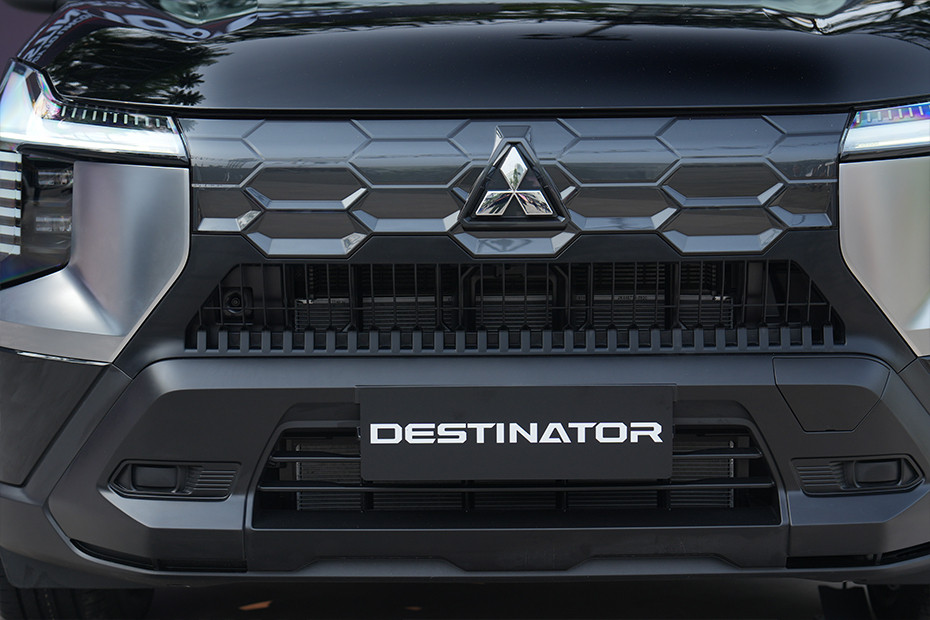 Mitsubishi Destinator Tampak Grille Mitsubishi Destinator Tampak Grille