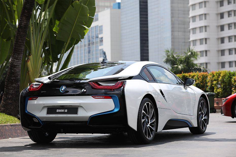 BMW i8 Coupe Colors, Pick from 1 color options | Oto