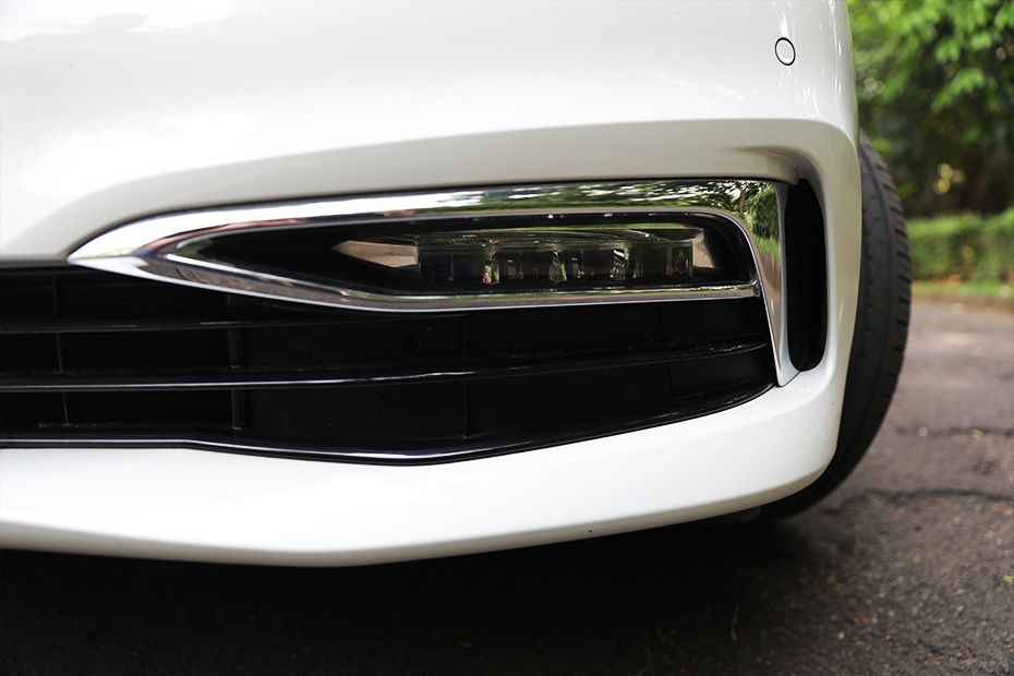 5 Series Sedan Front Fog Lamp 5 Series Sedan Front Fog Lamp