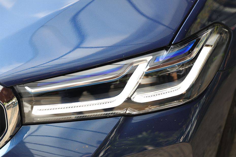 BMW 5 Series Sedan (2018-2023) Lampu depan