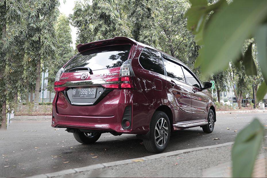 Gambar Toyota Avanza Veloz 2021 Lihat Foto Interior & Eksterior Oto