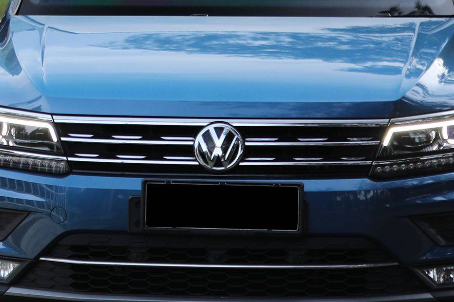 Volkswagen Tiguan Allspace Grille View Volkswagen Tiguan Allspace Grille View
