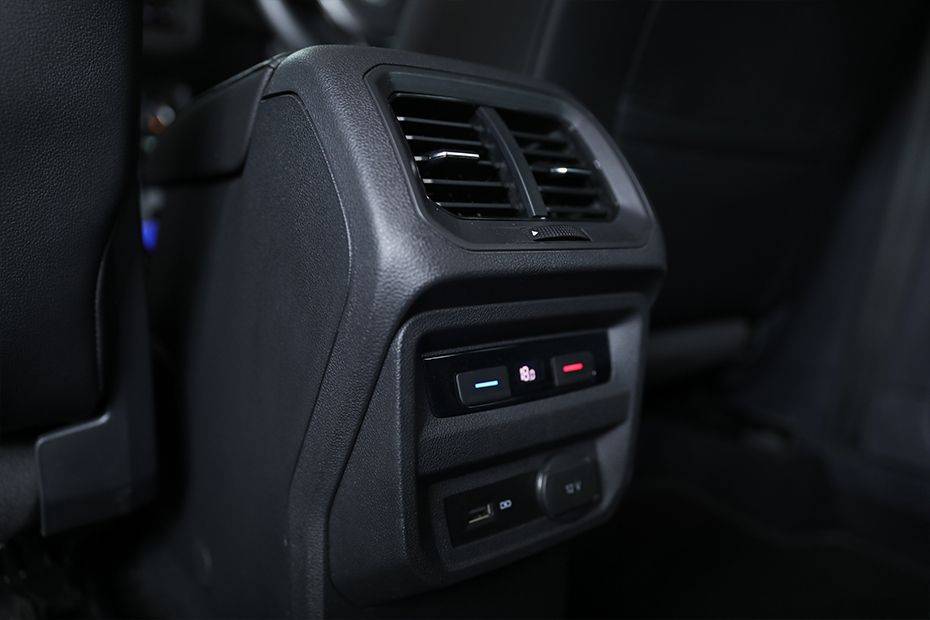 Tiguan Allspace Rear AC Controls Tiguan Allspace Rear AC Controls