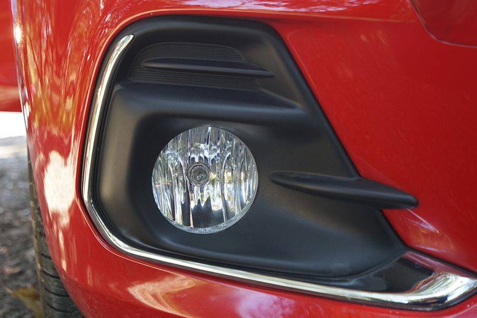Fog lamp depan Spark (2017-2018) Fog lamp depan Spark (2017-2018)