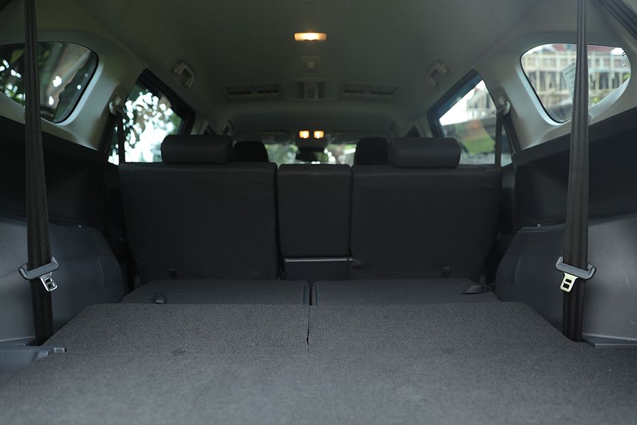 Daihatsu Xenia Folding Seats