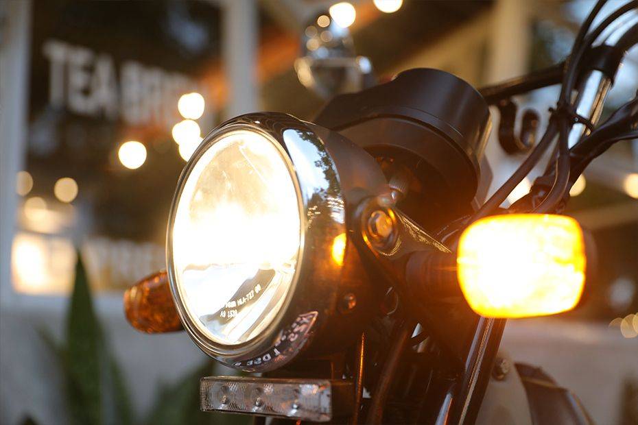 Tvs xl 100 sales headlight