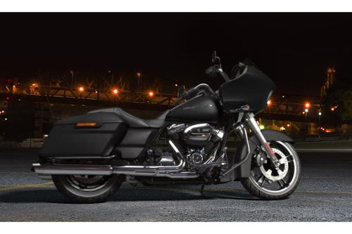 HARLEY-DAVIDSON STREET GLIDE (2017 - on) Review