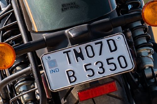 Plat nomor Royal Enfield Super Meteor 650