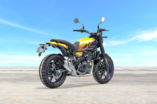 Tampak belakang Royal Enfield Guerrilla 450