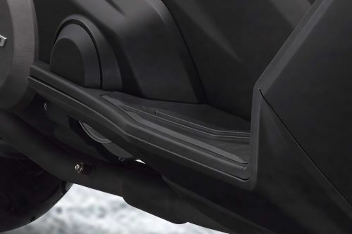 sandaran kaki Kymco AK 550