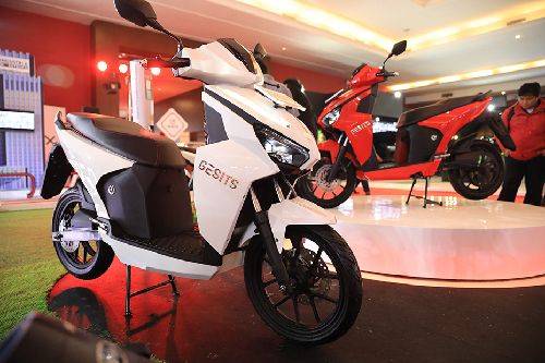 Gesits Electric Harga Otr Promo Januari Spesifikasi Review