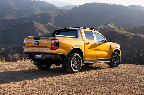 Tampak belakang Ranger