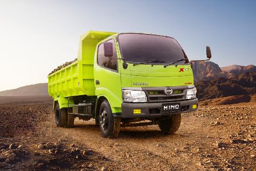 Truk Hino Dutro Dump 130 HD X-Power Tipper 2023 di Indonesia