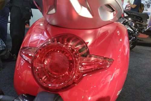 lampu belakang Type M