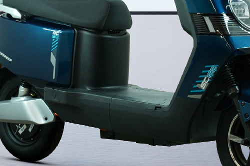 Ruang kaki United Avand SC122