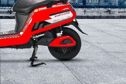 ban belakang Selis E-Max