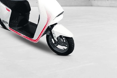 Ban depan Selis Go Plus