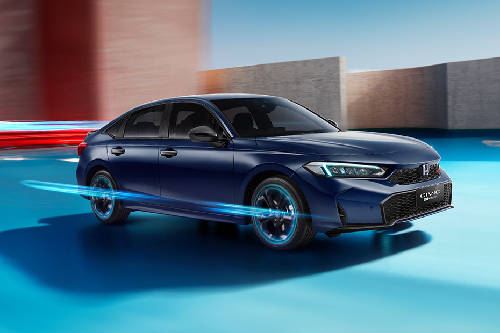 Honda Civic RS Front Cross Side View