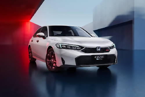Tampak depan medium Honda Civic RS