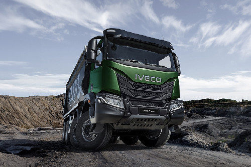 T Way Rigid Front angle low view