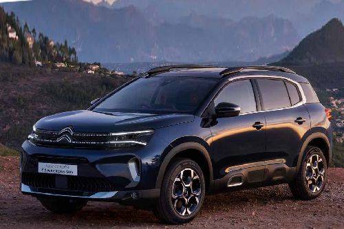 Tampak depan medium Citroen C5 Aircross