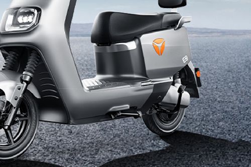 Ruang kaki Yadea E8S Pro