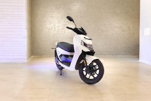 GOVA F600 Slant Rear View Full Image