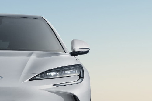 BYD Sealion 7 Drivers Side Mirror Front Angle